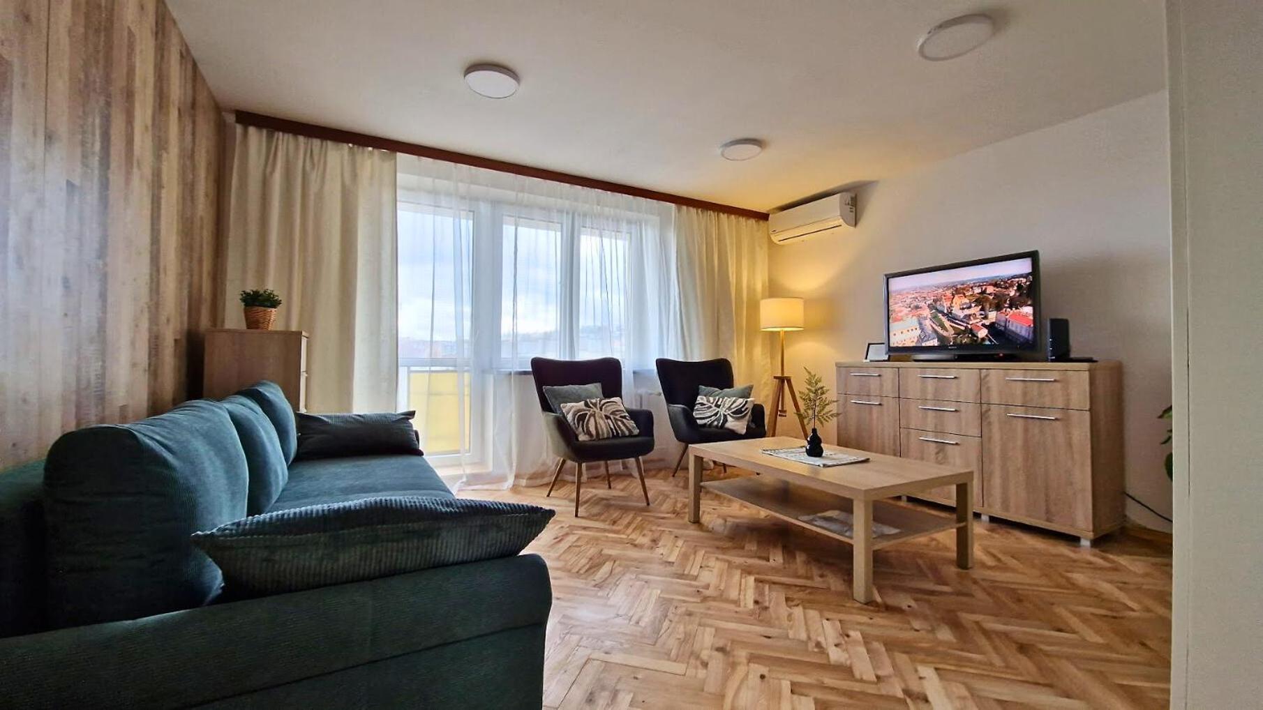 Apartment Nepomucen Przemysl